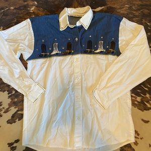 Vintage cowboy boot button up